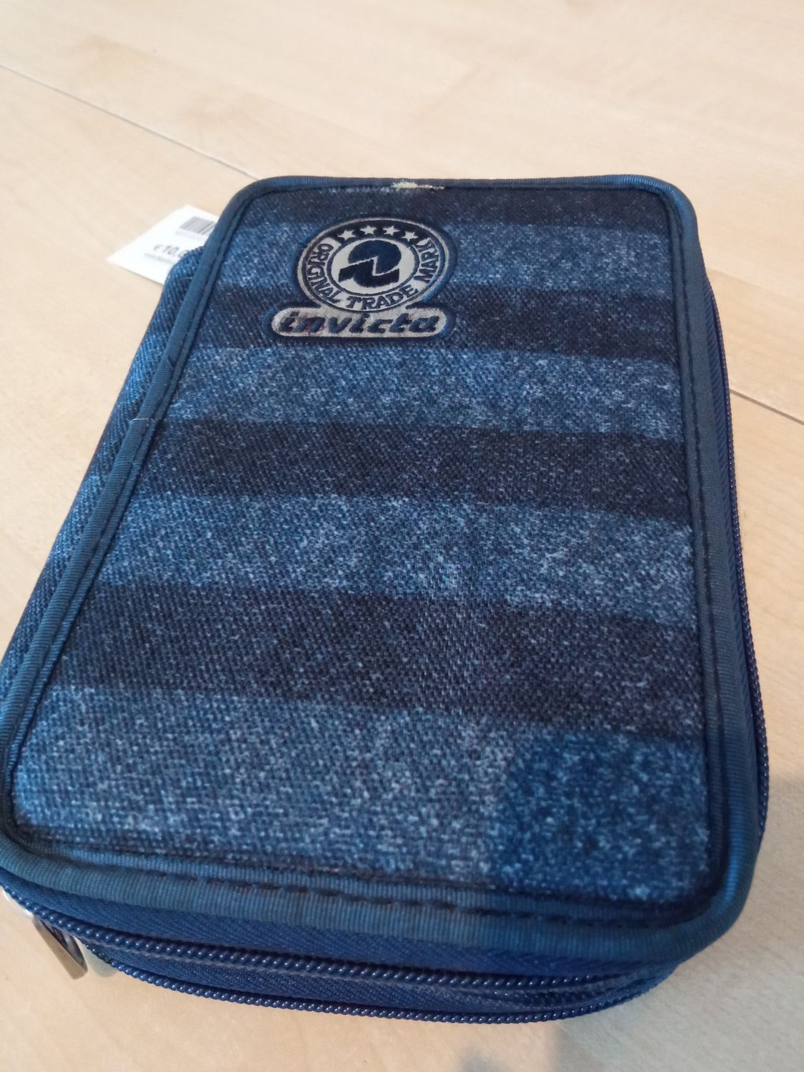 Astuccio Invicta