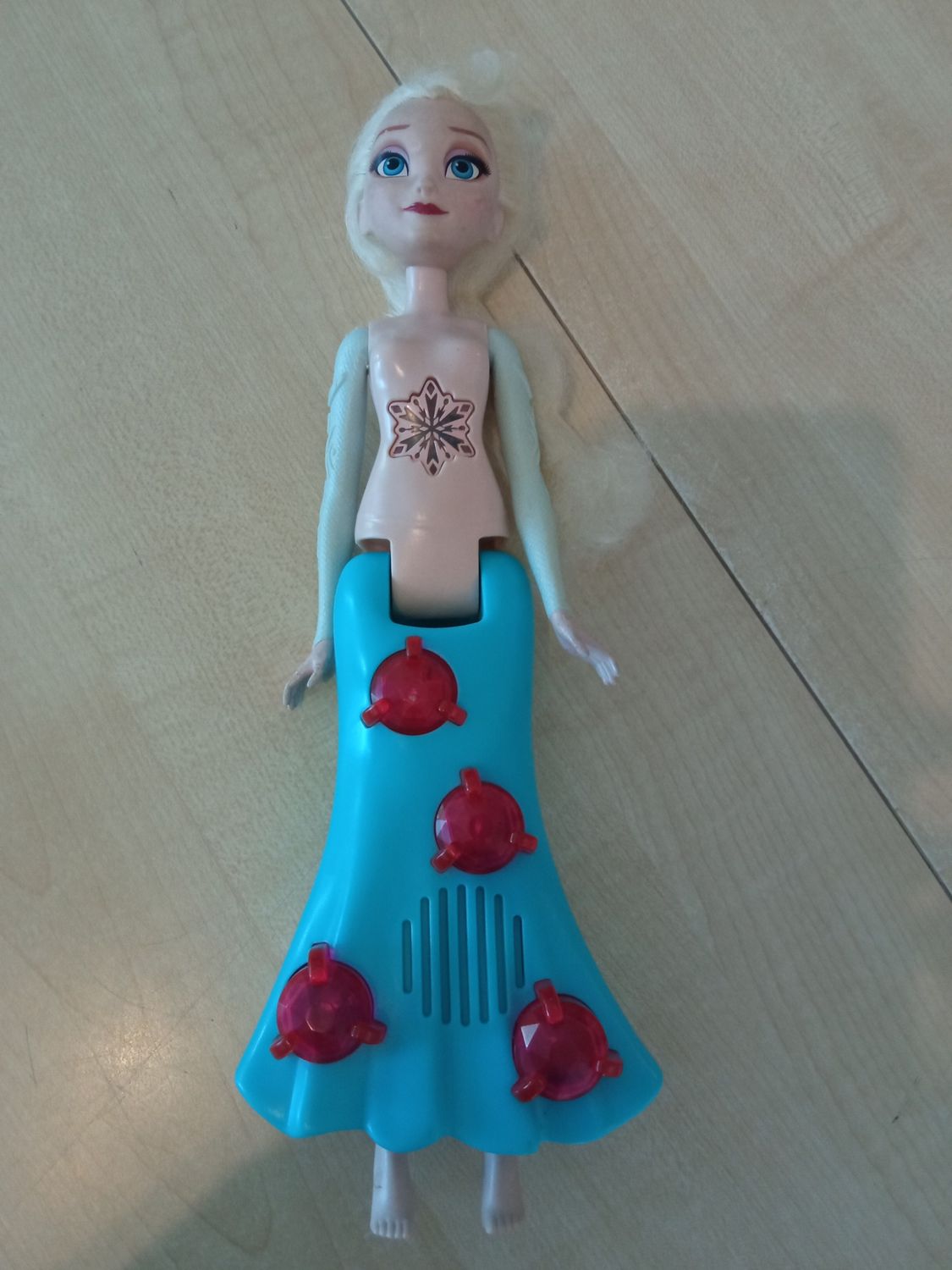 Bambola Elsa sonora