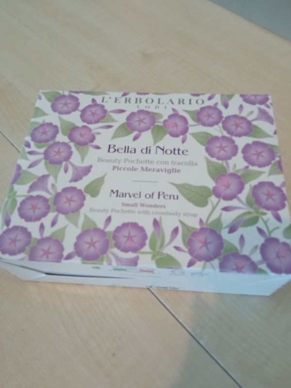 Pochette kit bagno Bella di Notte L'Erbolario nuovo