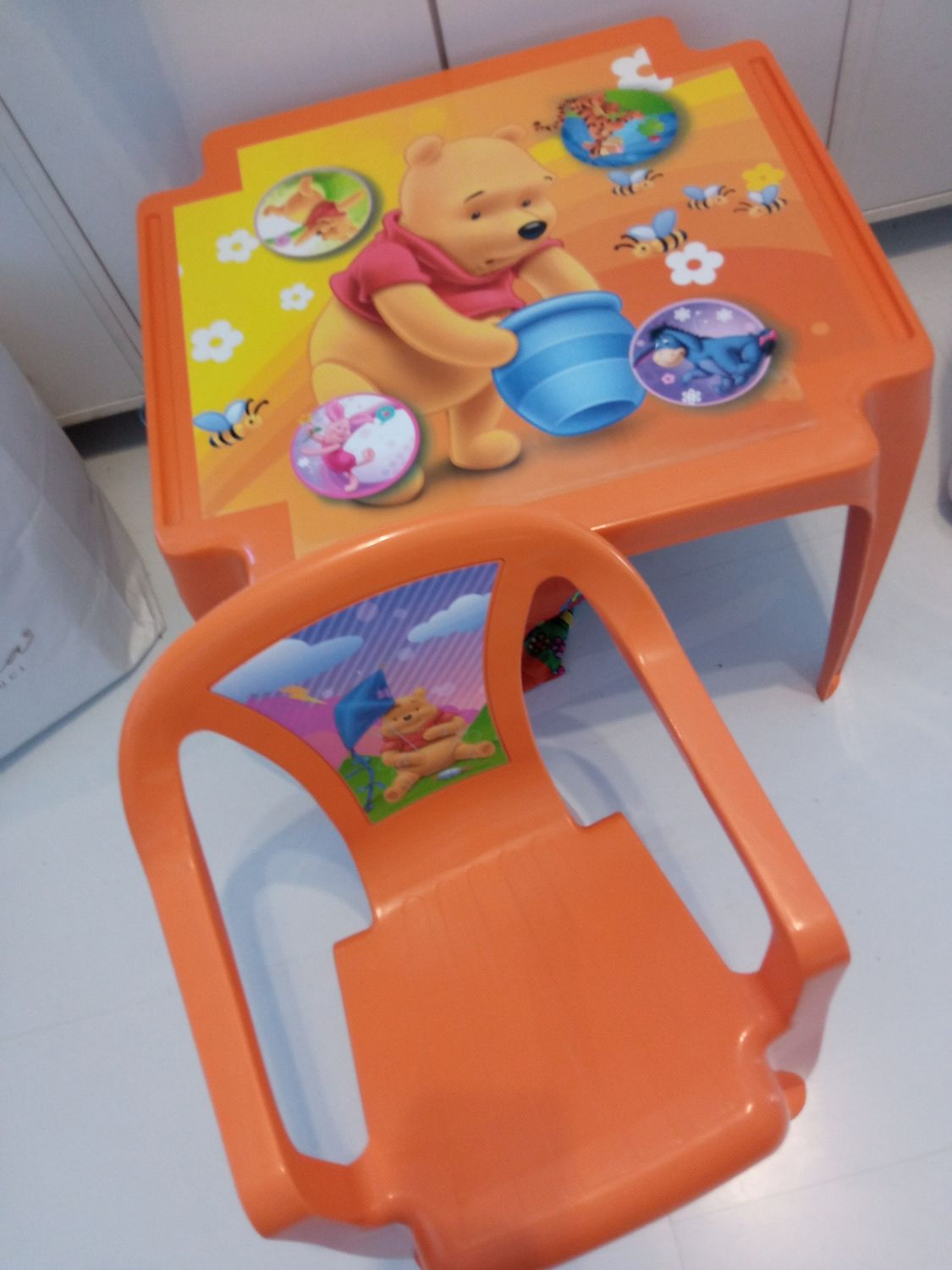 Tavolo e sedia Winnie the Pooh