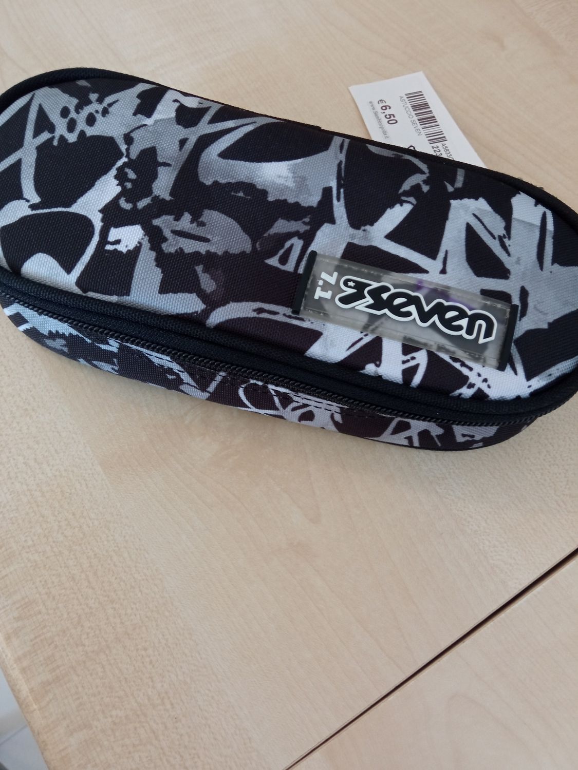 Astuccio Seven
