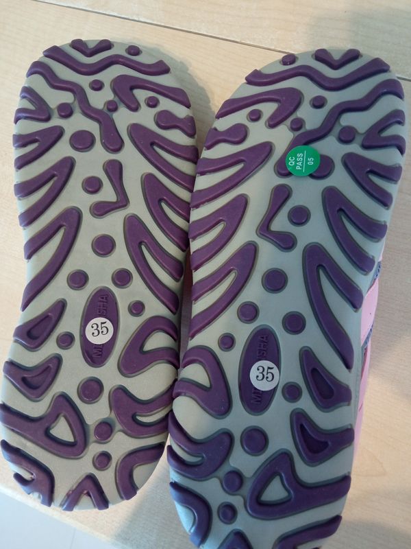 Scarpe bimba n.35 Mishansha