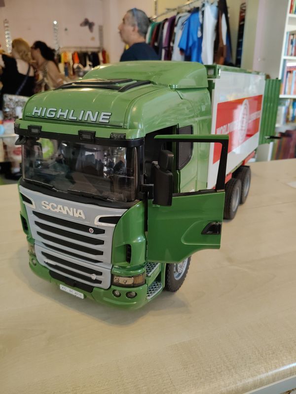 Camion Scania Logistic Bruder