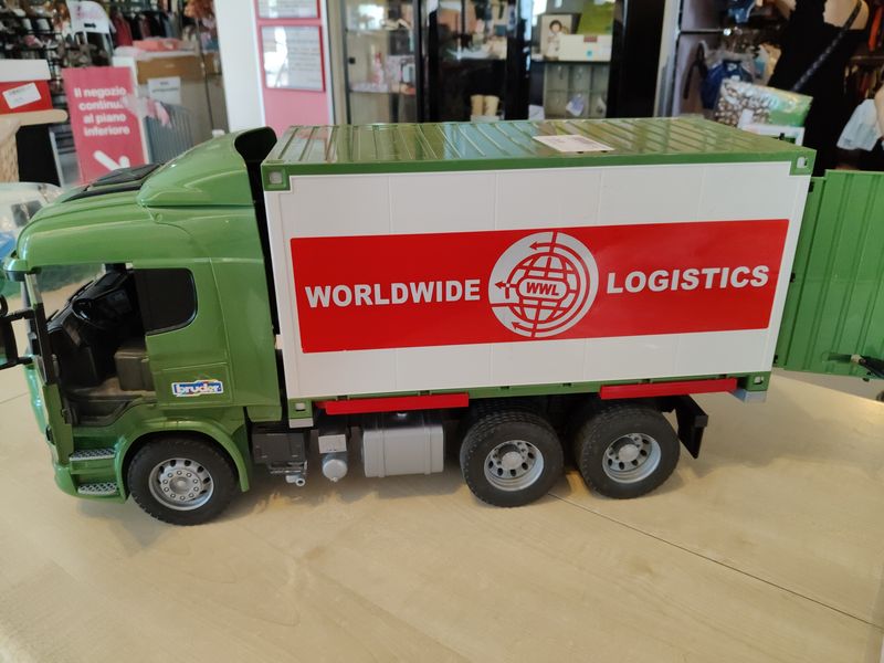 Camion Scania Logistic Bruder