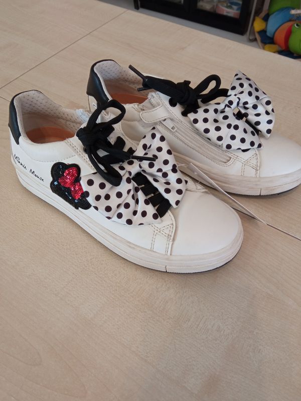 Scarpe bimba n.35 Geox
