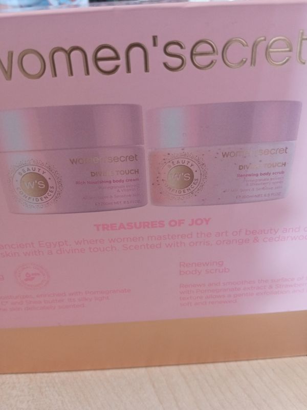 Women's secret divine touch