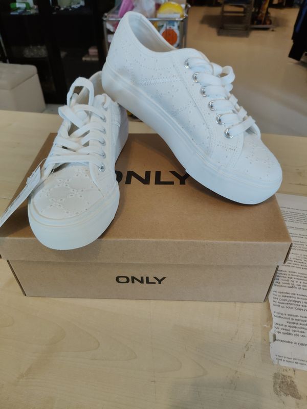 Scarpe donna n 39 ONLY