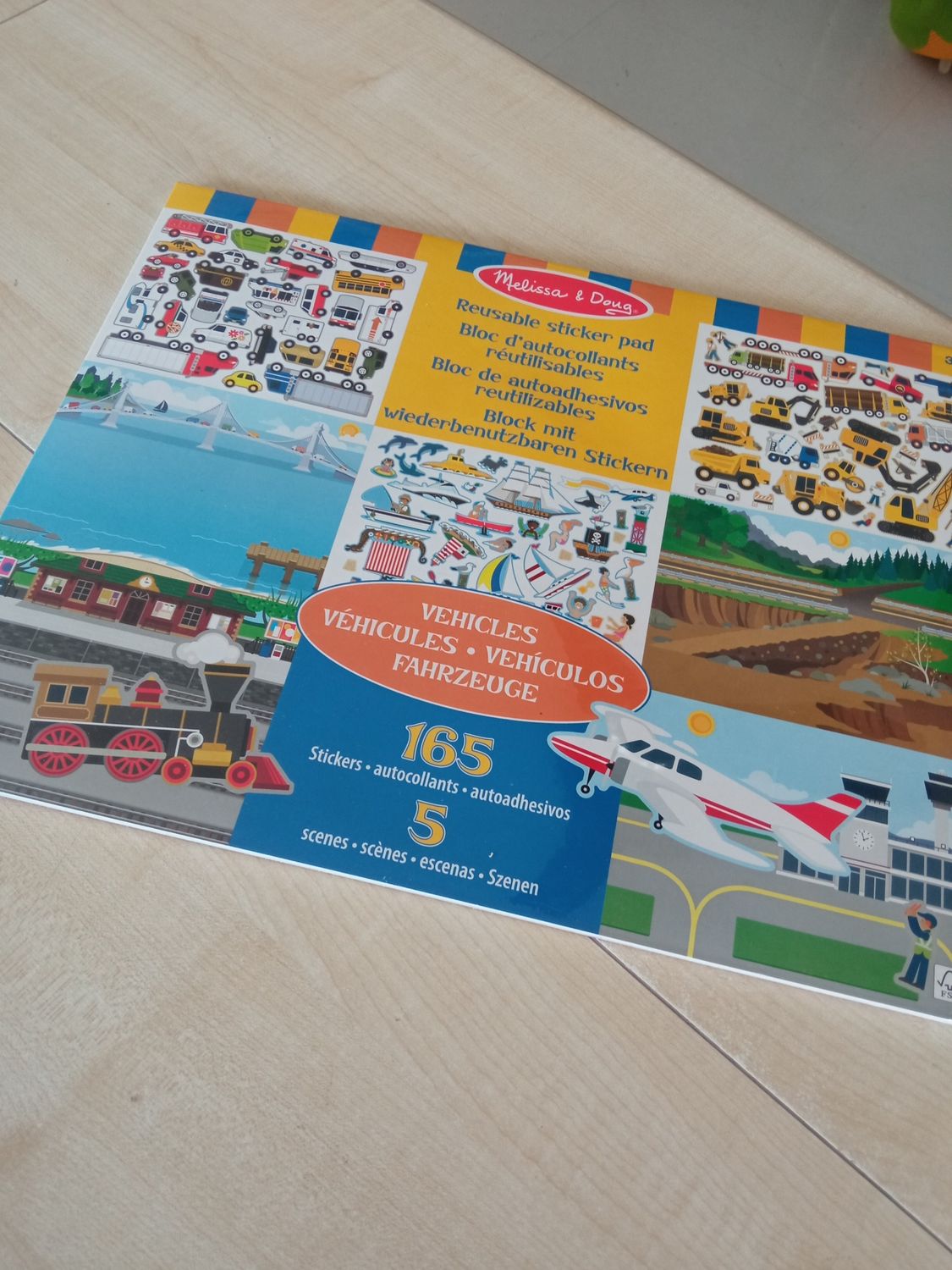 Libro adesivi Melissa &amp; Doug nuovo