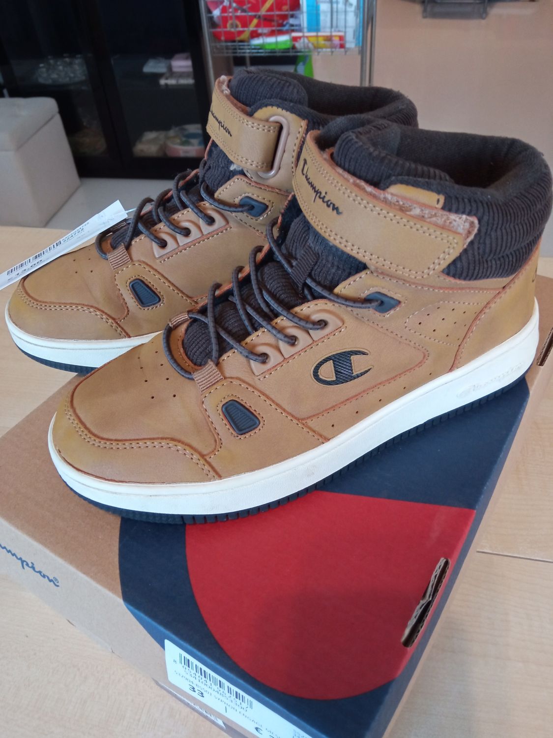 Scarpe bimbo n.35 Champion