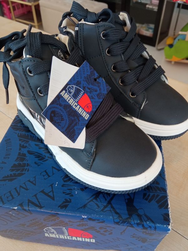 Scarpe bimbo n.27 Americanino nuove Scarpe bimbo n.27 Americanino nuove