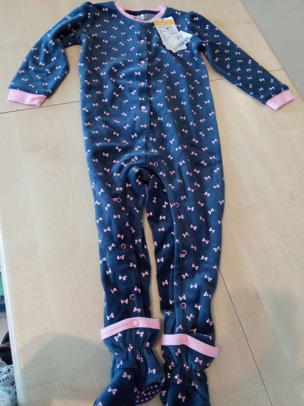 Tutina bimba 2/3 anni Prenatal nuova Tutina bimba 2/3 anni Prenatal nuova