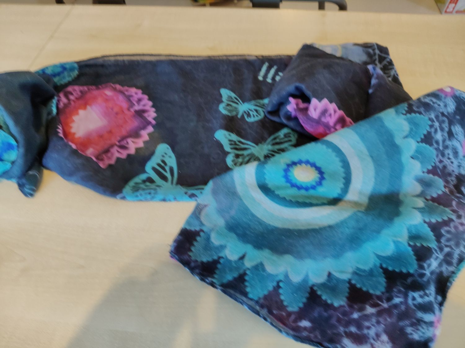 Fourlard Desigual