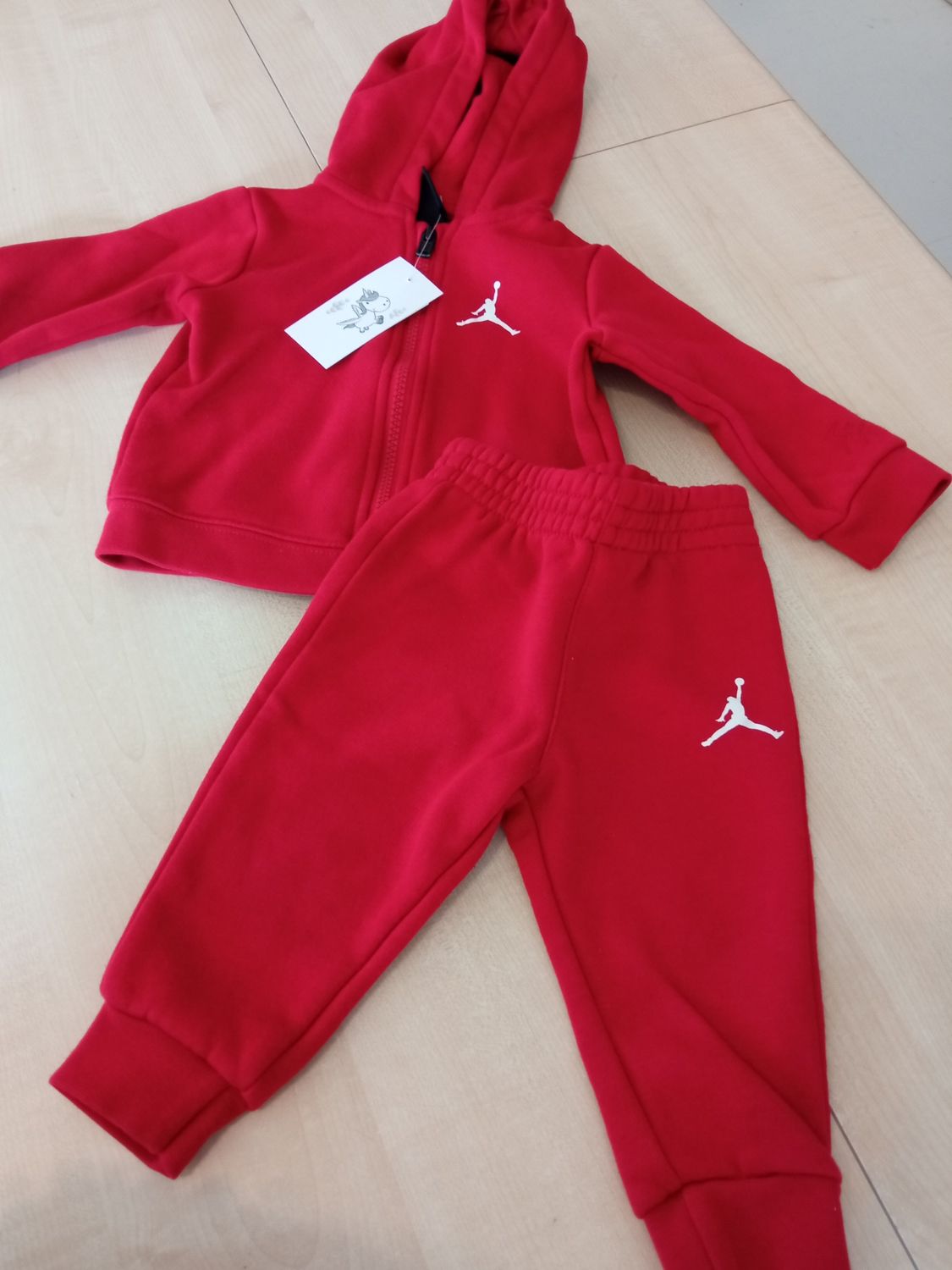 Tuta bimbo 6/9 mesi Jordan