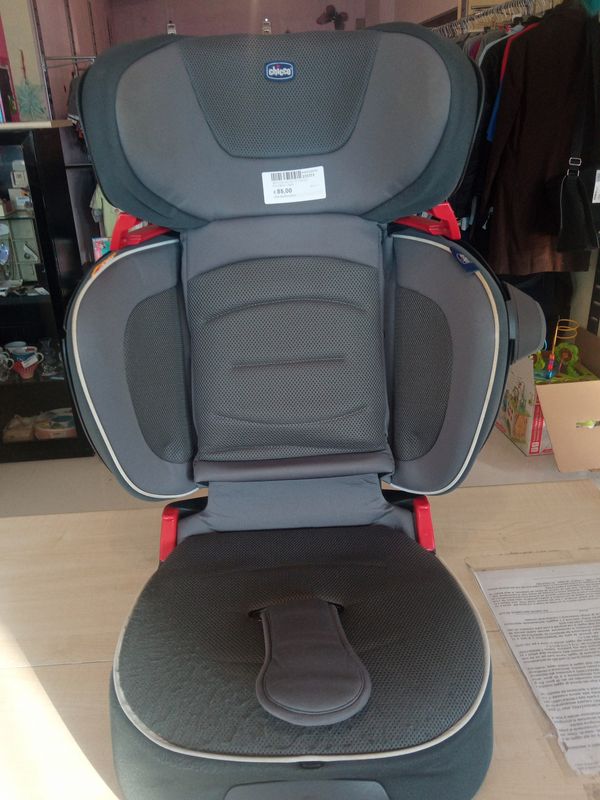 Seggiolino auto Chicco Fold&amp;go i-size 100/150 cm