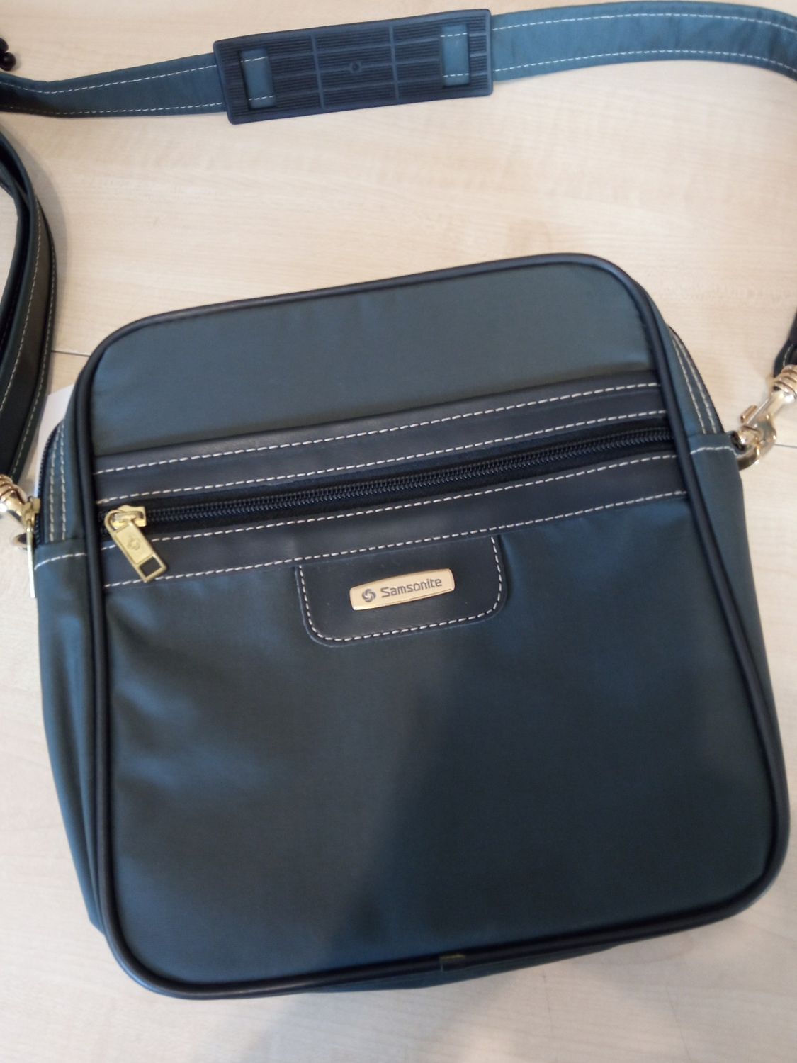 Borsello Samsonite