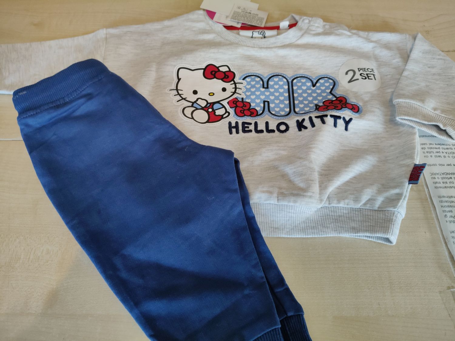 Tuta bimba 68 cm Hello Kitty nuova