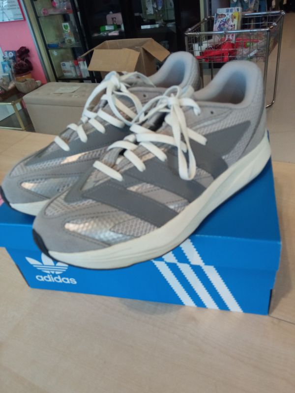 Scarpe donna n.39.5 Adidas