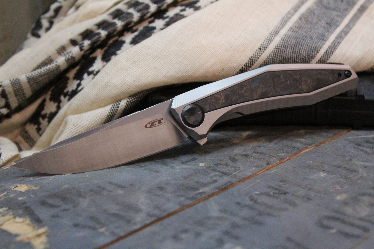Zero Tolerance 0470 Sinkevich 3.4" Flipper Knife / Marbled CF / Satin ( Discontinued )