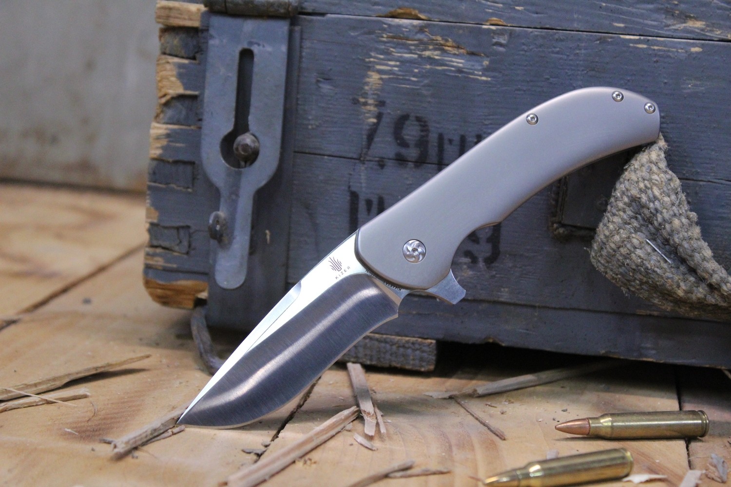 Kizer Vagnino Eliminator 3.25&quot; Flipper Knife, Titanium / Satin ( Pre Owned )