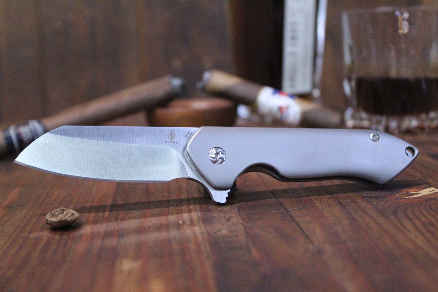 Kizer Degnan Guru 3&quot; Flipper Knife, Titanium / Satin