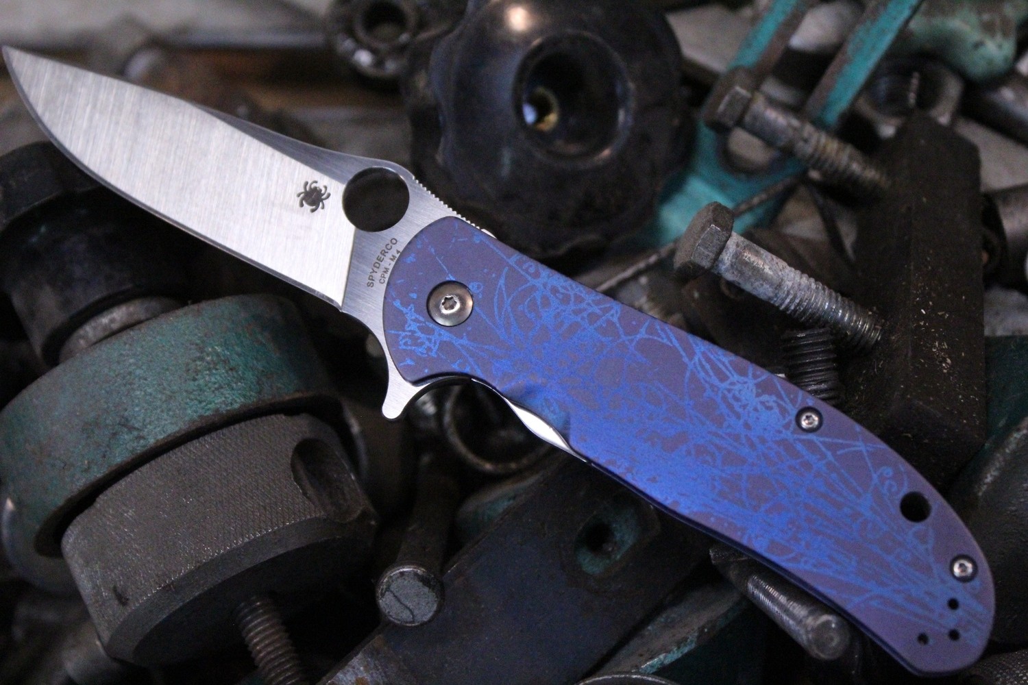 Spyderco Advocate 3.5&quot;  Frame Lock Knife, Custom Anodized Titanium / Satin (Pre Owned)