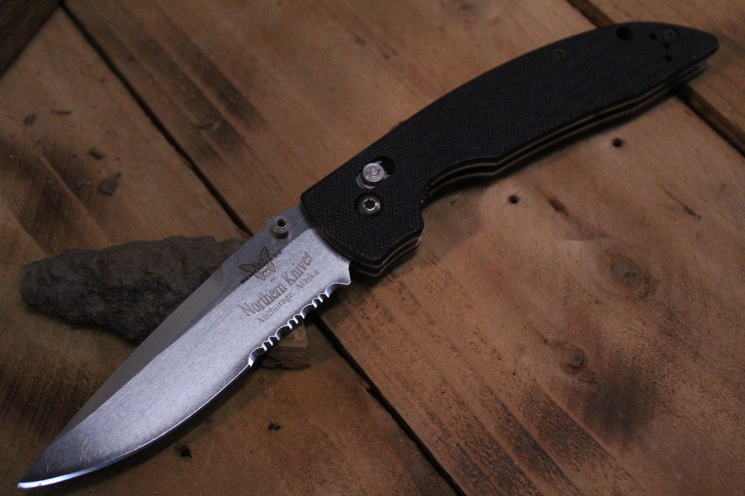 Benchmade TSEK 3.93&quot;  First Production AXIS Lock Knife / Black G10 / Satin Serrated (Pre-Owned)