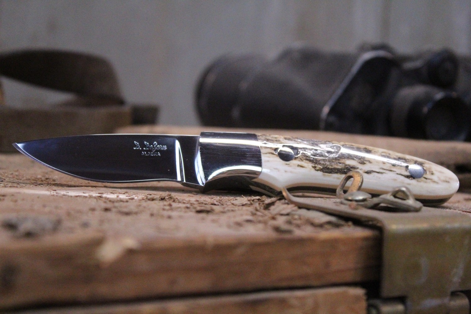Don Dezarn 2.75&quot; 4 Finger Skinner, Mammoth Ivory / Polished 154CM