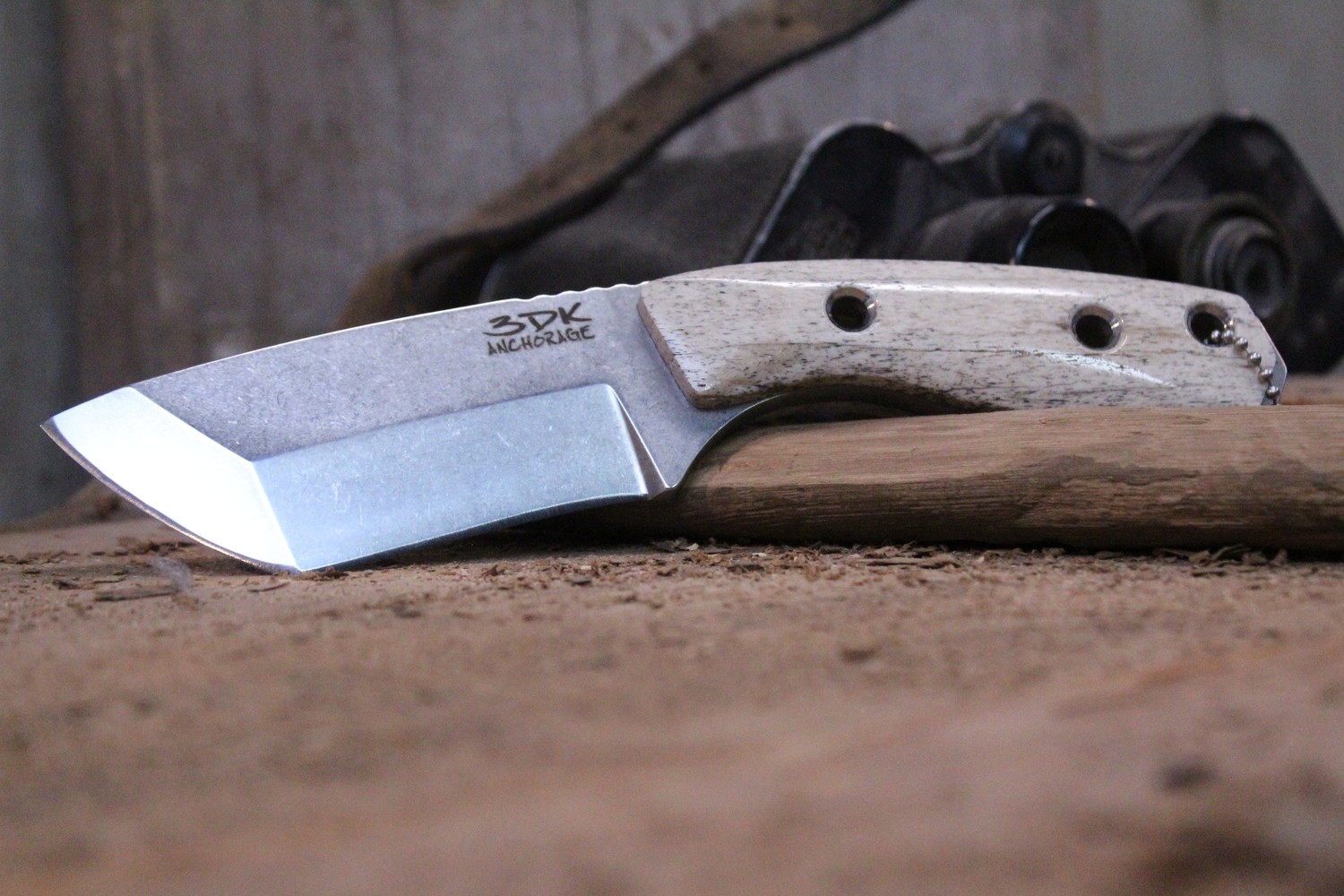3DK Riot 3.7&quot; Fixed Tanto Point, K110 Blade / Whale Bone Handle
