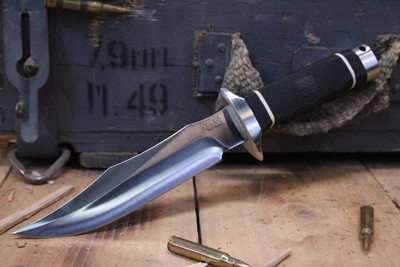 SOG Tech Bowie 6.4" Fixed Blade Knife, Black Kraton / Polished AUS-8 ( Pre Owned )