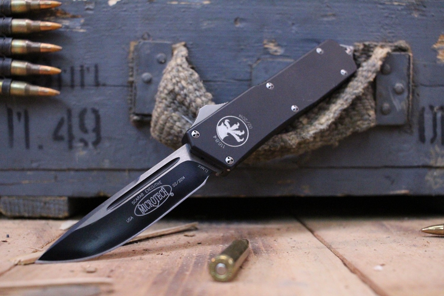 Microtech Scarab Executive OTF S/E 3.5&quot; Automatic Knife,  Black / Two Tone ( Pre Owned )