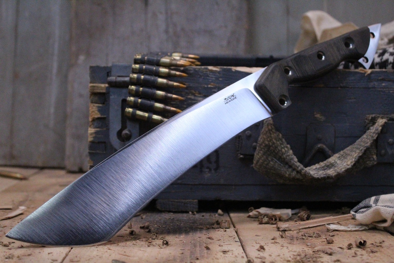 3DK Severance 10&quot; Fixed Tanto Point / K110 Blade / Black Micarta Handle