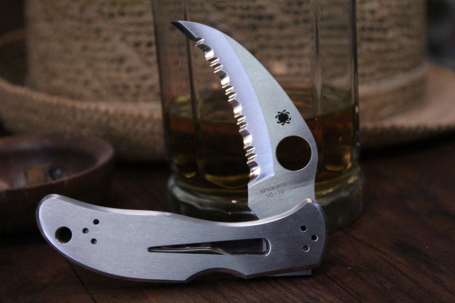 Spyderco Harpy 2.75&quot; Lockback Knife, Stainless Steel / Satin Full Serrated ( Pre Owned )