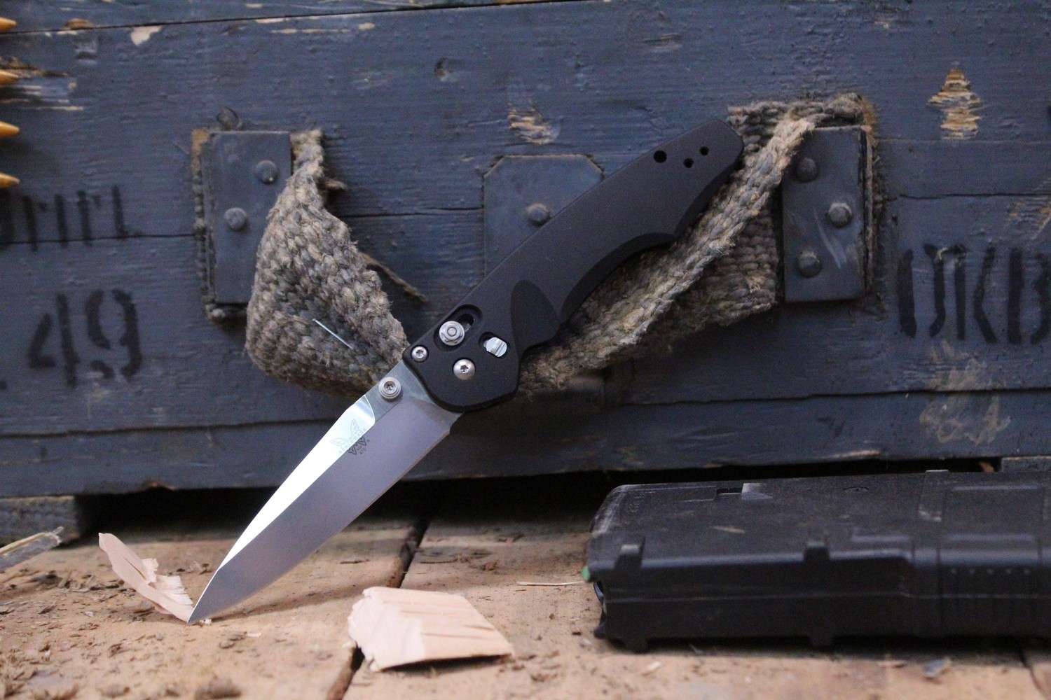 Benchmade Emissary 3&quot; AXIS-Assist Knife / Satin / Black (Pre-Owned)