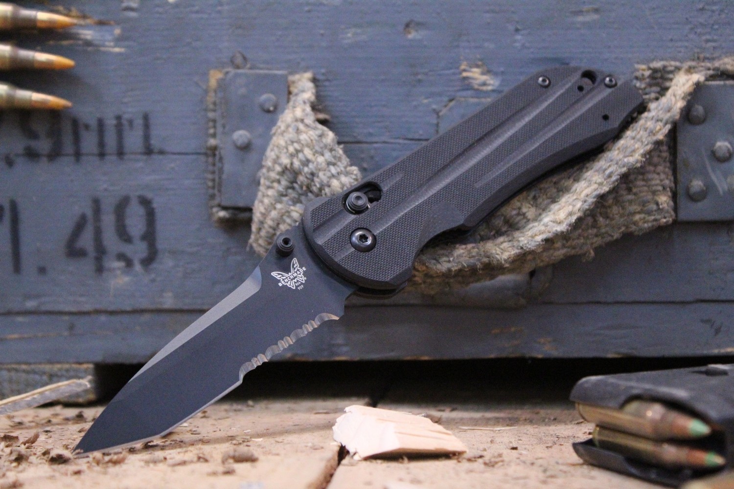 Benchmade Stryker Tanto 3.6” AXIS Lock Knife / Black Serrated / Black (Pre-Owned)