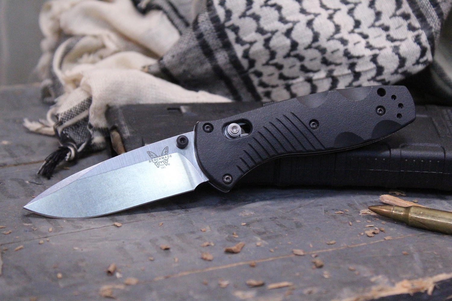 Benchmade Mini Barrage 2.91&quot; AXIS-Assist Folder / Black Polymer / Satin 154CM (Pre-Owned)
