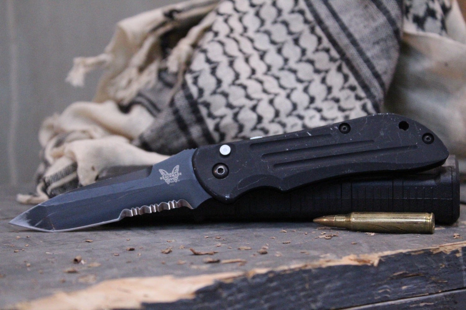 Benchmade Auto Stryker Tanto 3.6&quot; Automatic Knife / Black Serrated / Black (Pre-Owned)