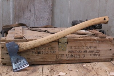 Hults Bruk Akka Forester&#39;s Axe (1.5 lb Head, 24&quot; Handle) (Pre Owned)