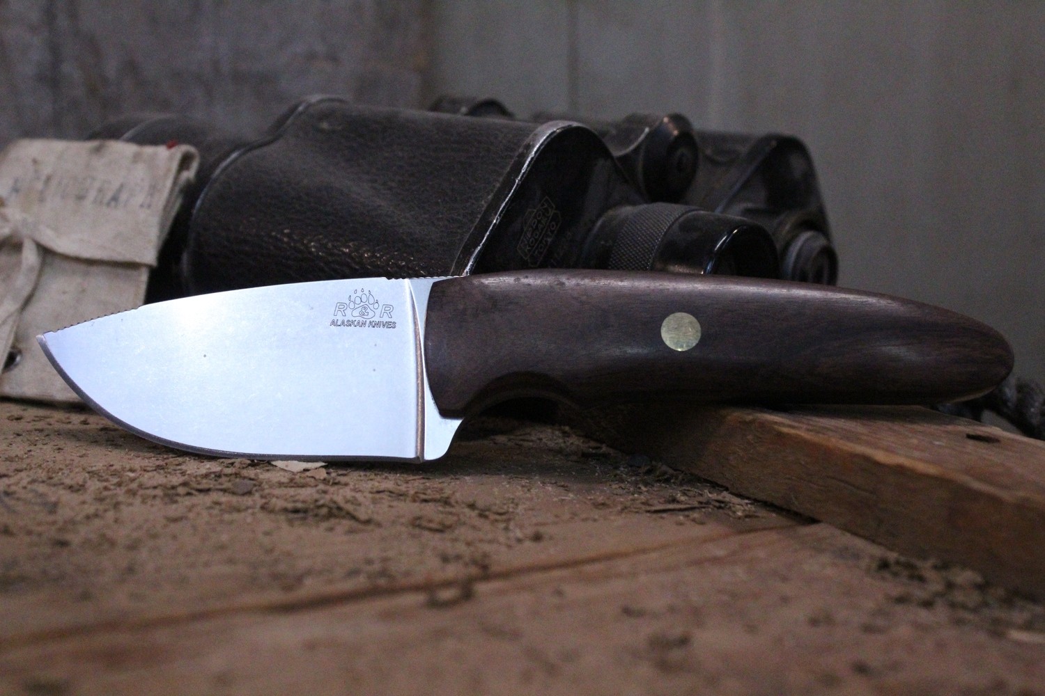 R&amp;R Alaska Skinner 3&quot; Fixed Blade Knife, Bolivian Rosewood / Satin CPM-S30V
