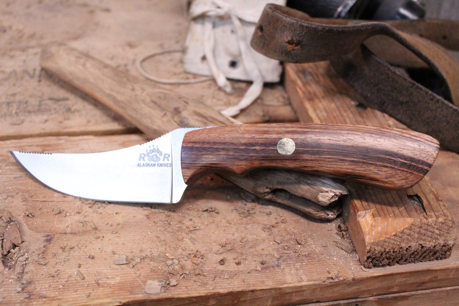 R&R Alaska Trailing Point 3.5" Fixed Blade Knife, Bolivian Rosewood / Satin CPM-S30V