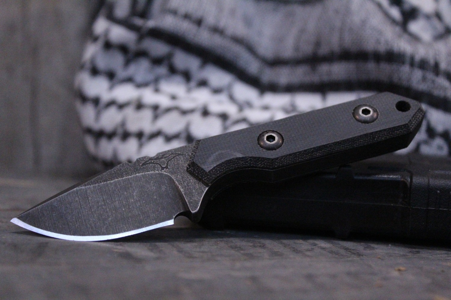 Tactical Pterodactyl Mini Camper 2.25&quot; Drop Point, Black Micarta / Cruwear Blackwash ( Pre Owned )