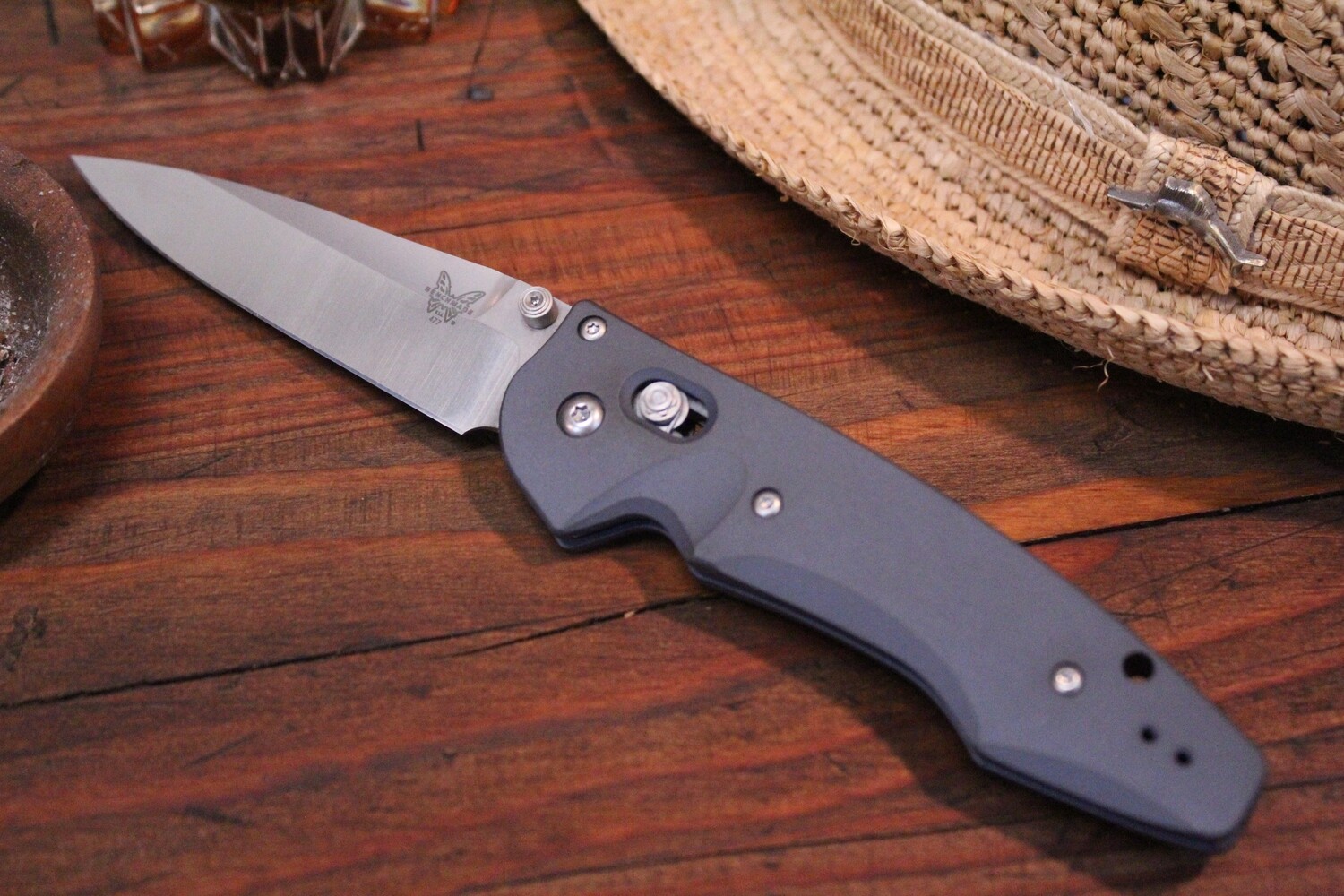 Benchmade Large Emissary 3.45&quot; AXIS-Assist Knife / Satin / Aqua (Prototype)