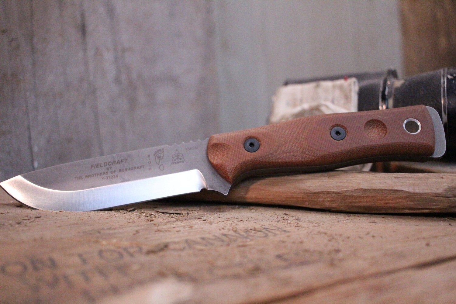 TOPS Fieldcraft By Brothers Of Bushcraft 4.625&quot; Fixed Blade, Tan / Two Tone ( Pre Owned )
