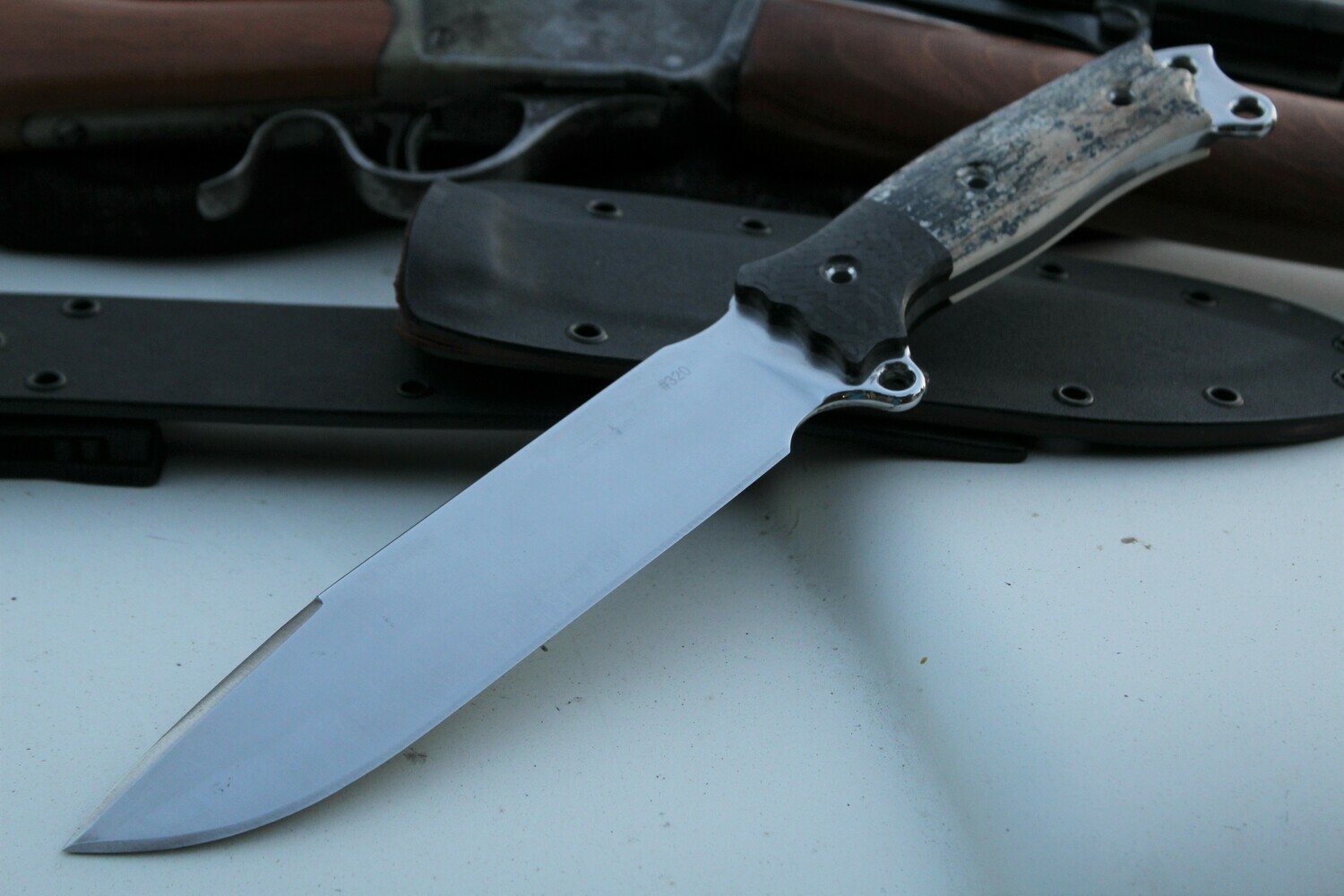 Busse Combat Blades Natural Outlaw 8&quot; Bowie, Carbon Fiber and Whale Bone / Satin Infi