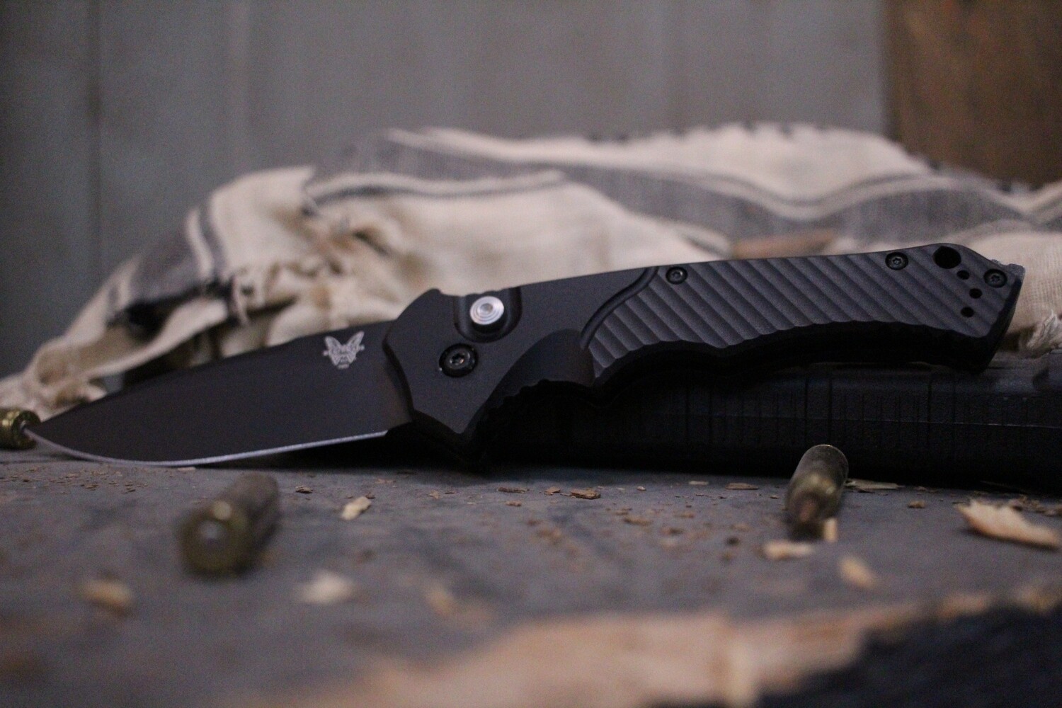 Benchmade Rukus II 3.4&quot; Automatic Knife / Black / Black ( Discontinued )
