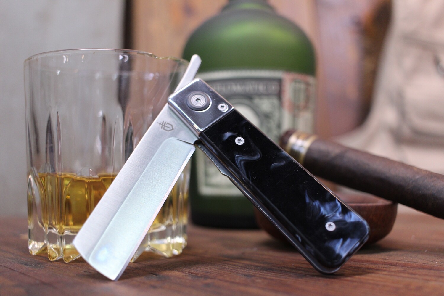 Gerber Jukebox 2.75&quot; Front Flipper Liner Lock Knife, Black Marble / Sheepsfoot Satin