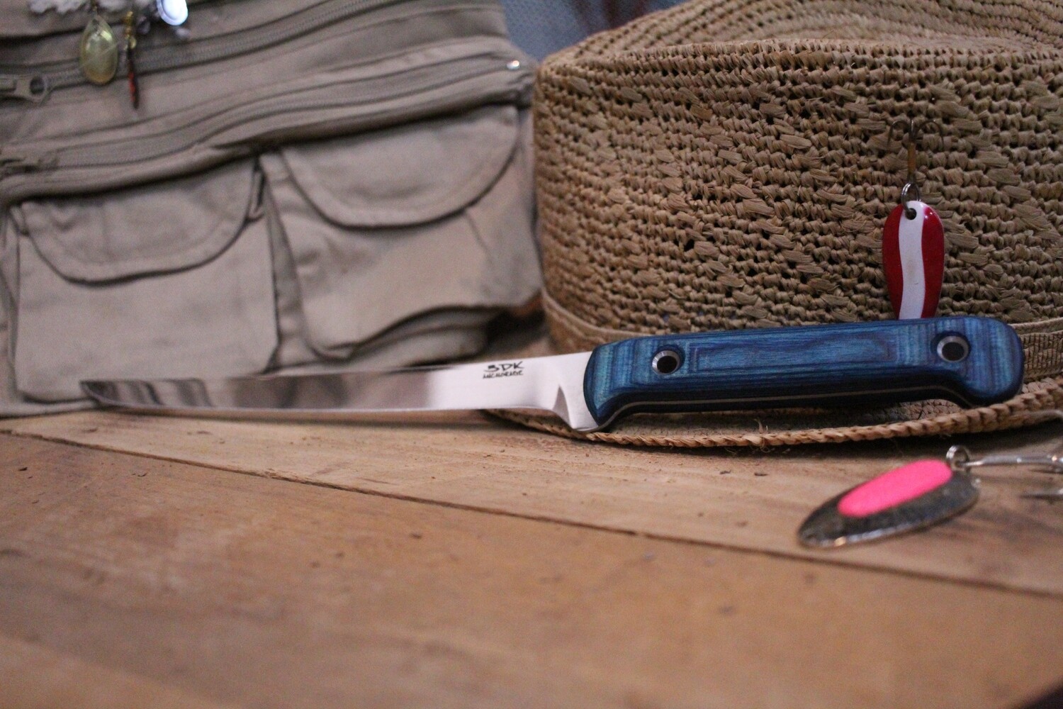 3DK Fisher 8&quot; Fillet Knife,  Blue Dymondwood