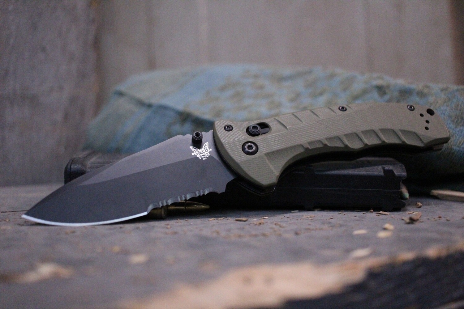 Benchmade Turret 3.7&quot; AXIS Lock Knife / OD Green G10 / Black Serrated (Prototype)