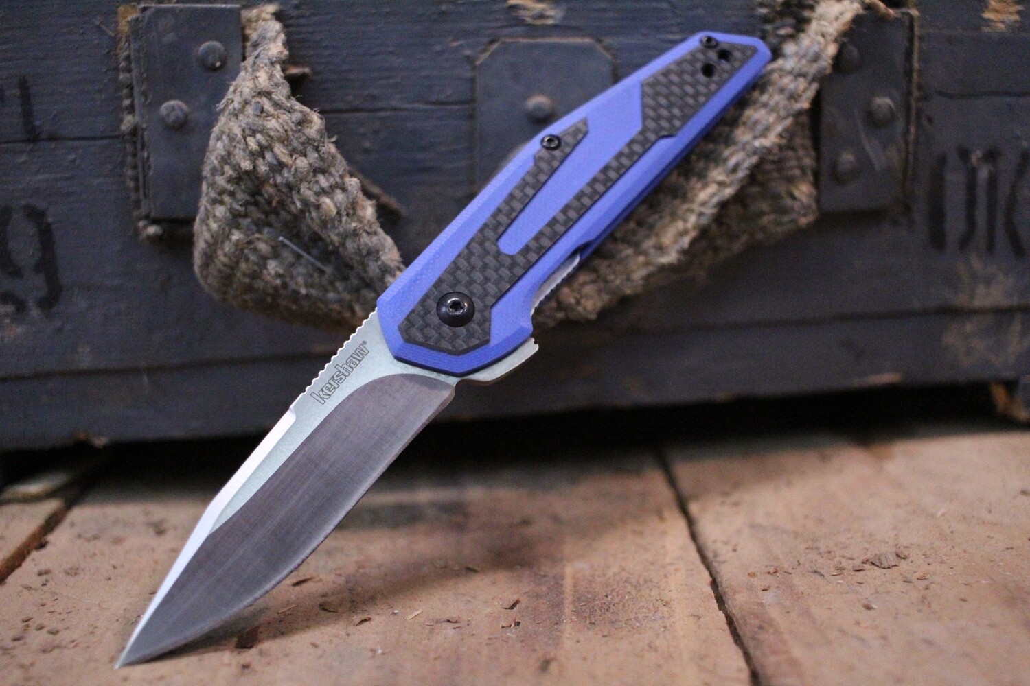 Kershaw Fraxion 2.75&quot; Flipper Knife, Carbon Fiber &amp; Blue G10 / Satin ( Discontinued )