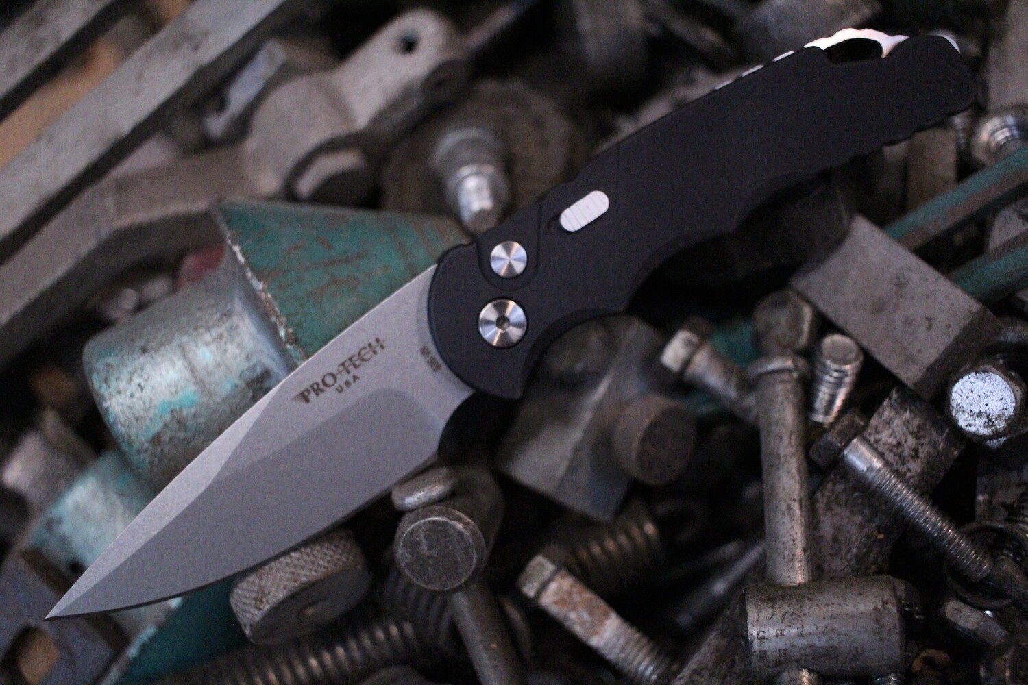 Pro-Tech T501 3.25&quot; Auto Plungelock Folder / Black Aluminum / Stonewashed S35VN