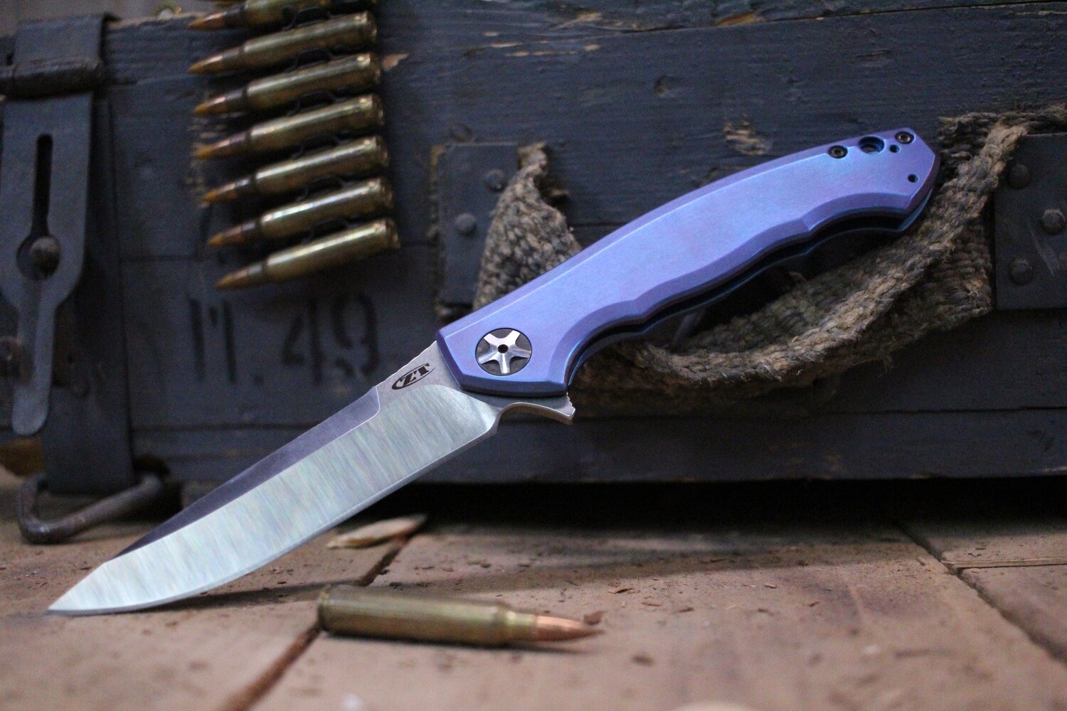Zero Tolerance 0452 Sinkevich 4&quot; Fixed Blade / Blue Anodized Titanium / Satin  (Pre-Owned)